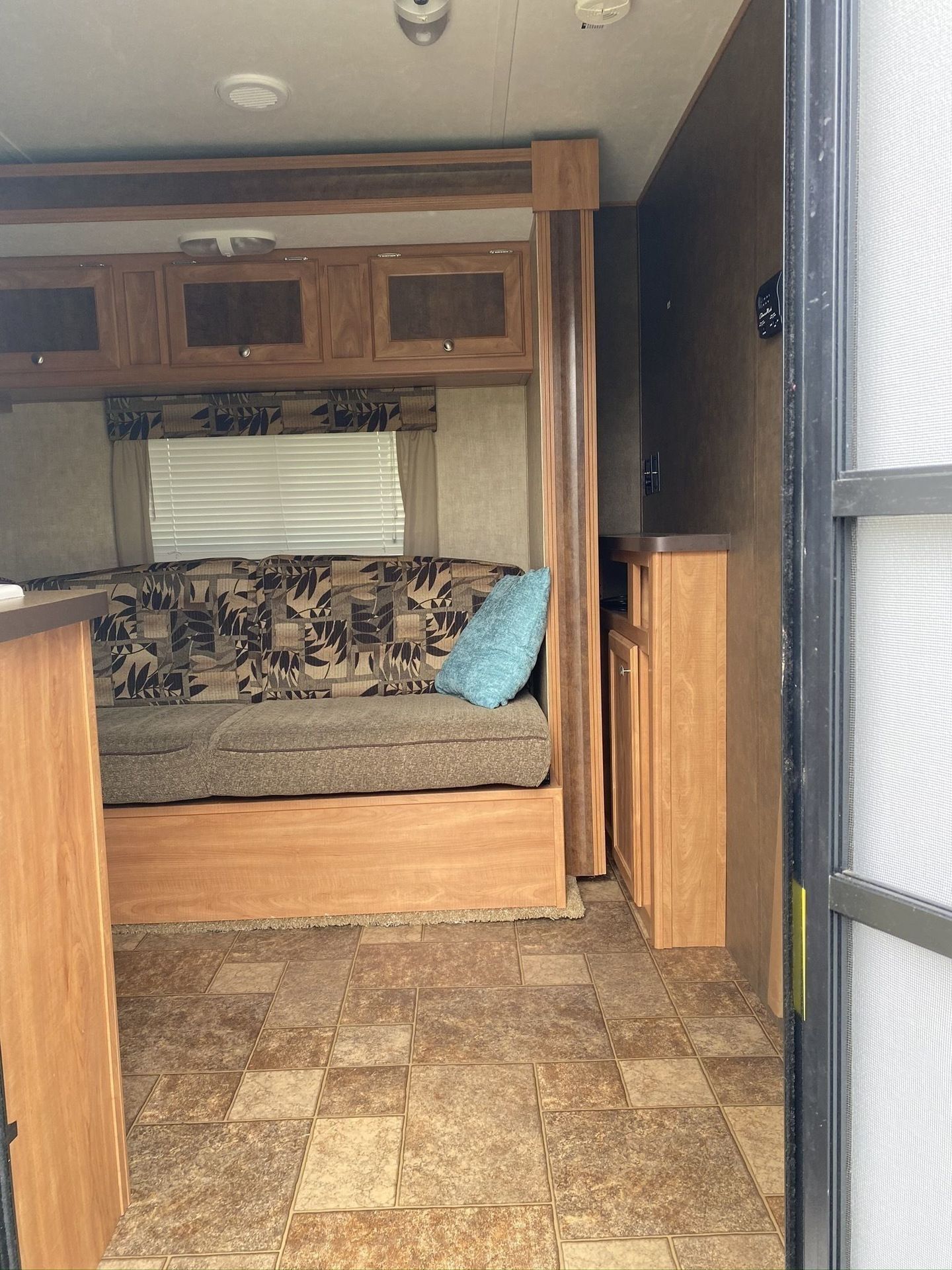 Photo 5 - 2015 Shasta Travel Trailer rental photo 7
