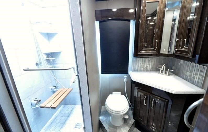 Photo 10 - 2019 MONACAO Class A Motorhome rental photo 12