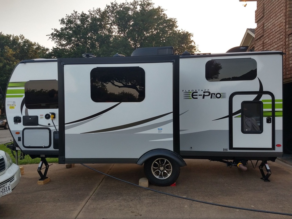Photo 11 - 2021 Forest River Travel Trailer rental photo 13