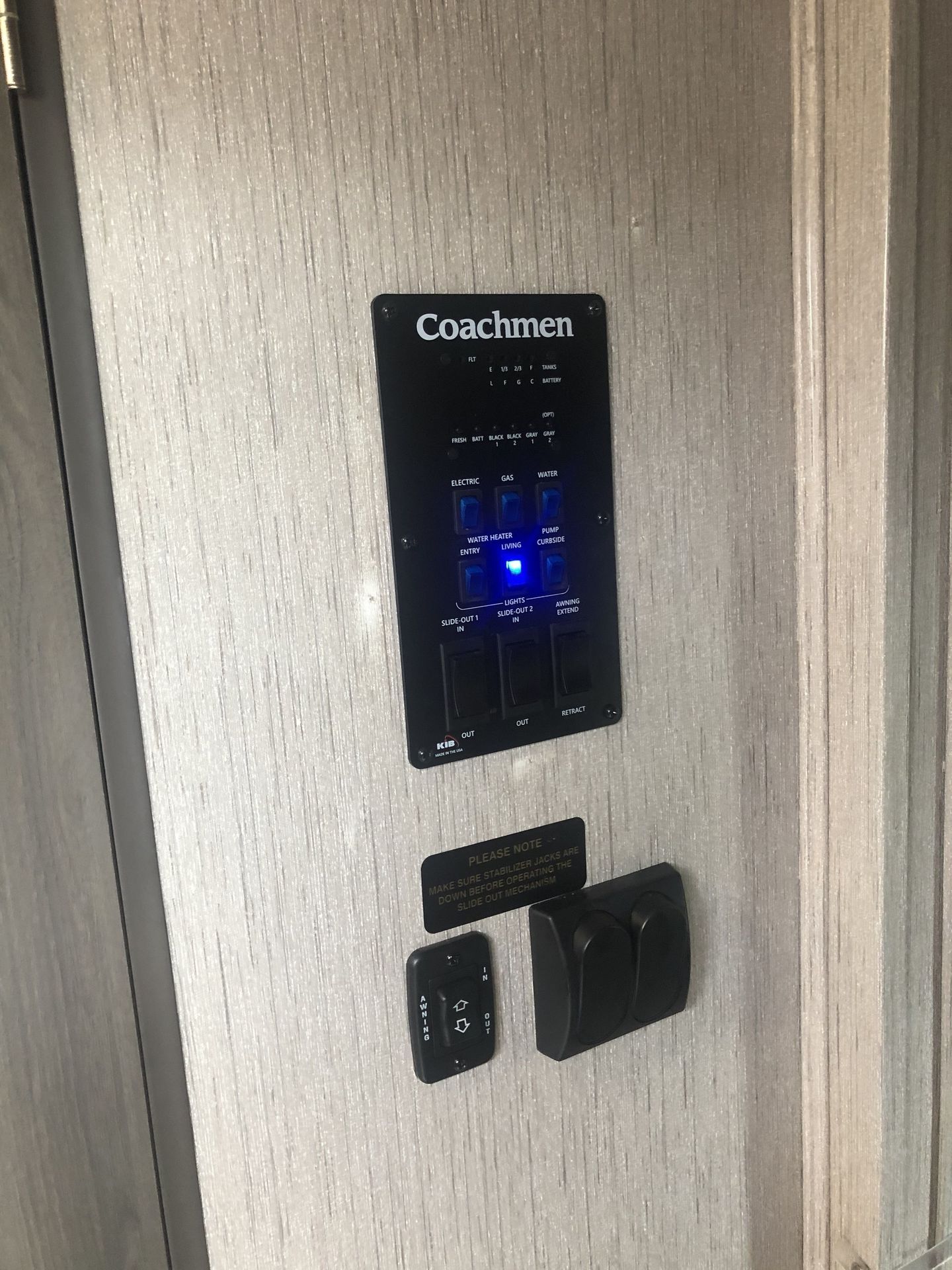 Photo 6 - 2020 Coachmen Travel Trailer rental photo 8