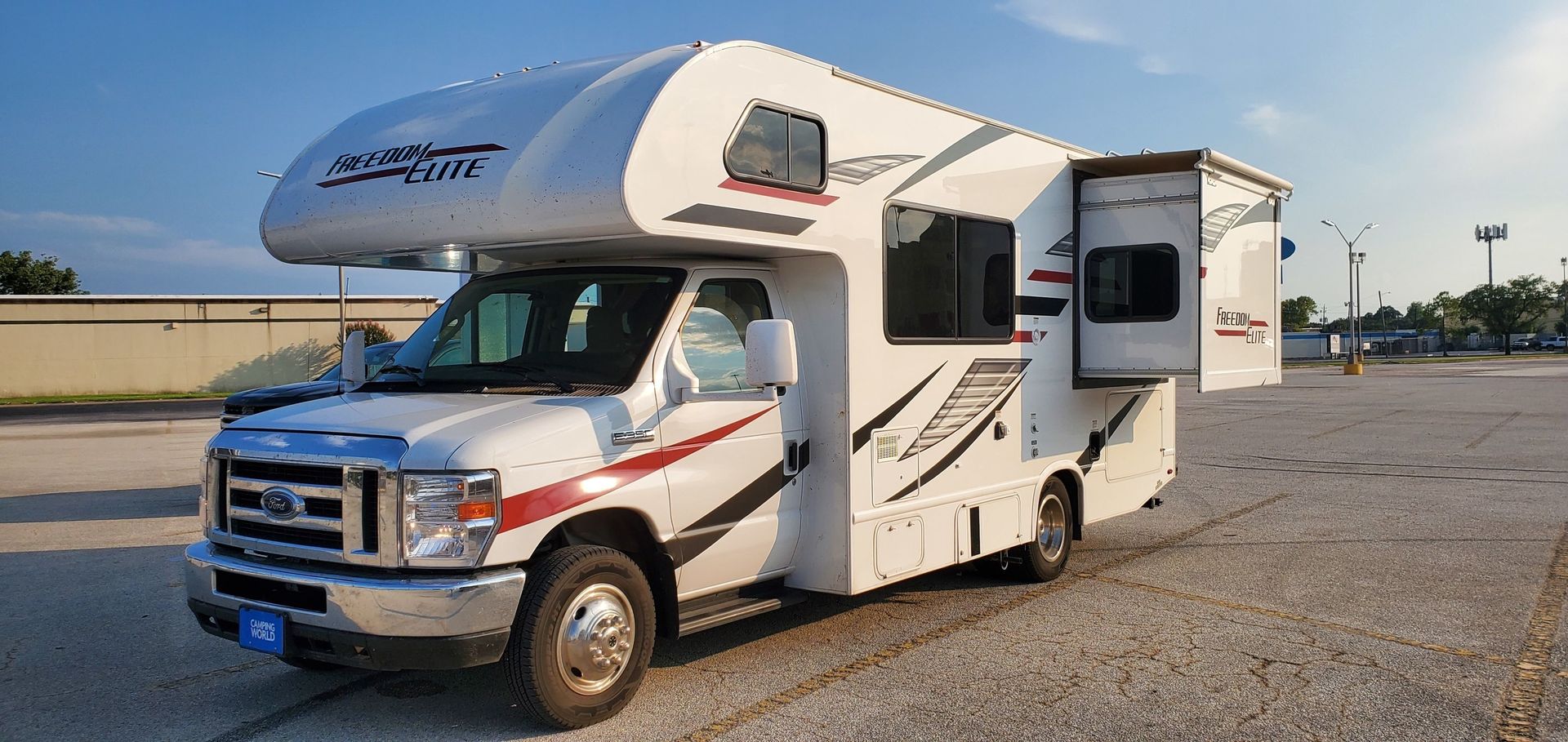 Photo 27 - 2021 Entegra Coach Class A Motorhome rental photo 29
