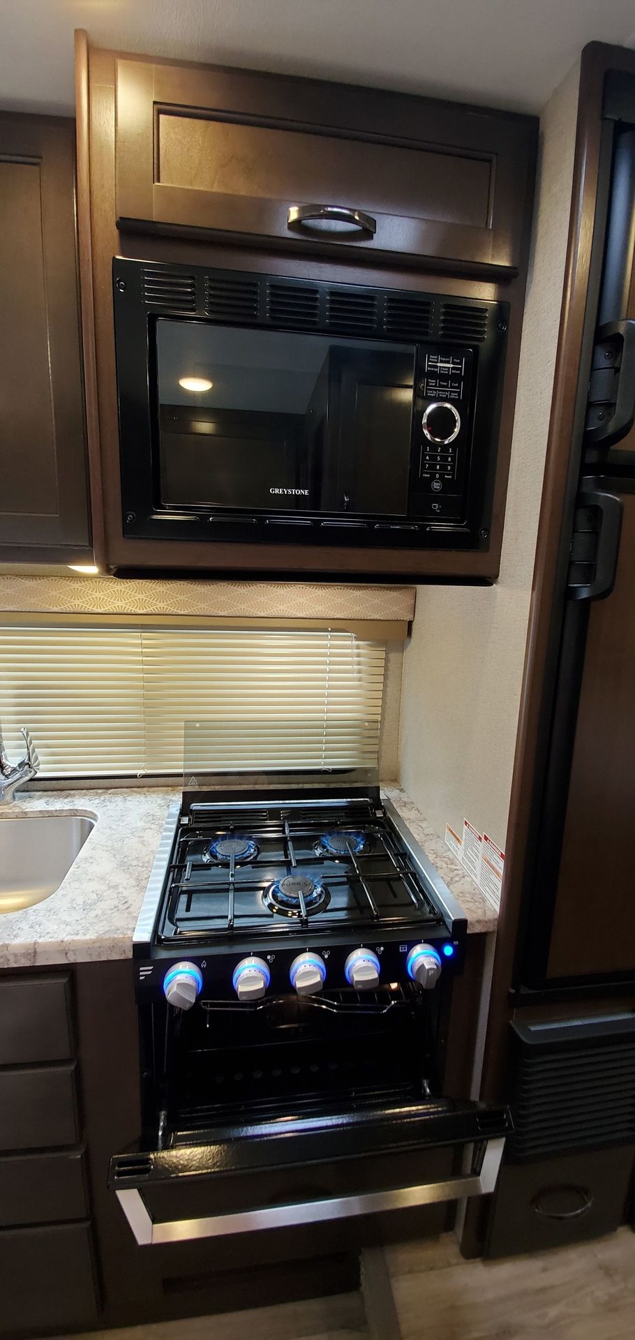 Photo 42 - 2021 Entegra Coach Class A Motorhome rental photo 44