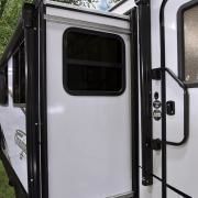 Photo 5 - 2018 Grand Design Travel Trailer rental photo 7