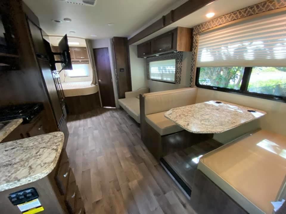 Photo 61 - 2019 Jayco Class C Motorhome rental photo 62
