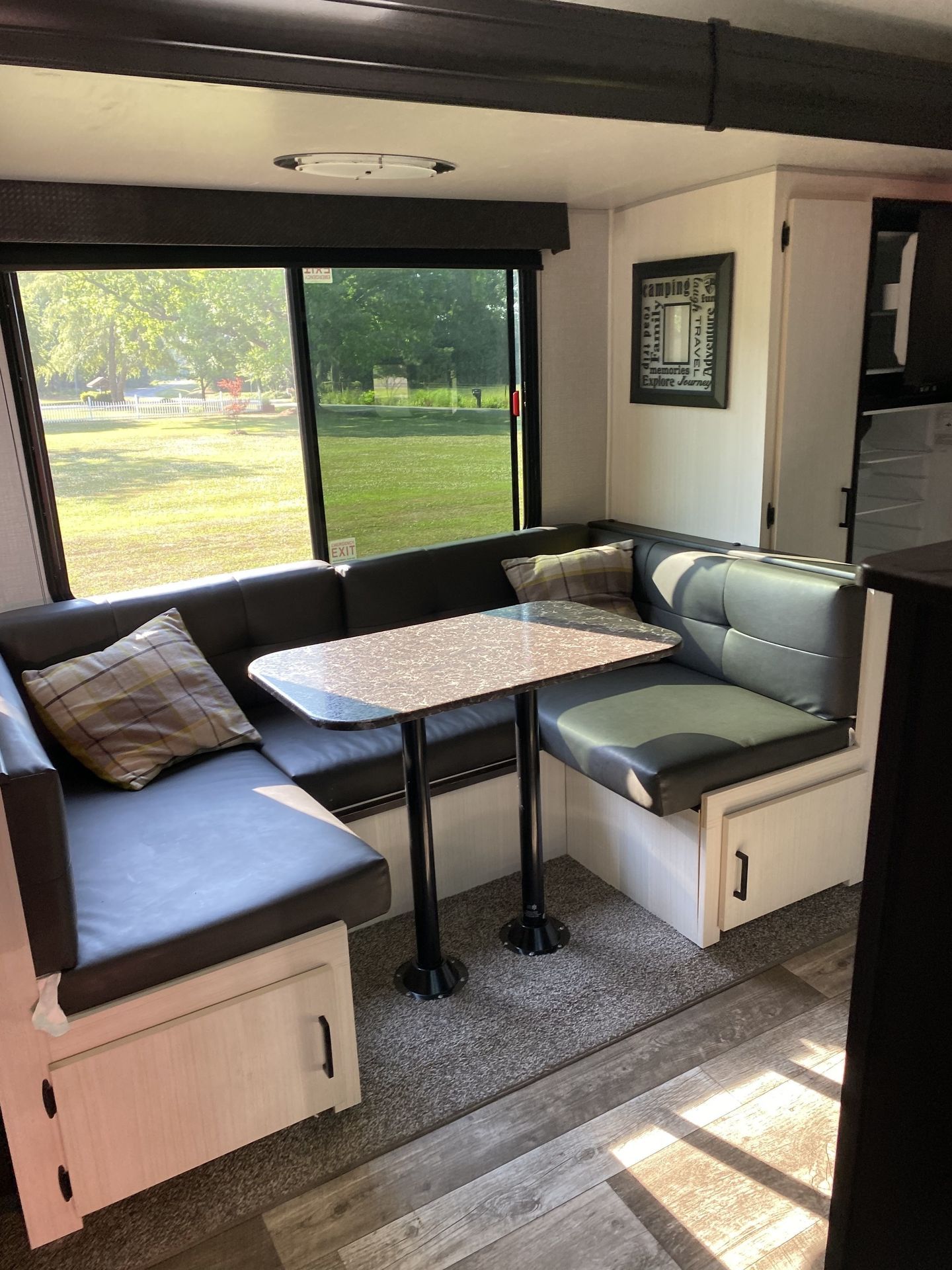 Photo 1 - 2021 Venture Rv Travel Trailer rental photo 7
