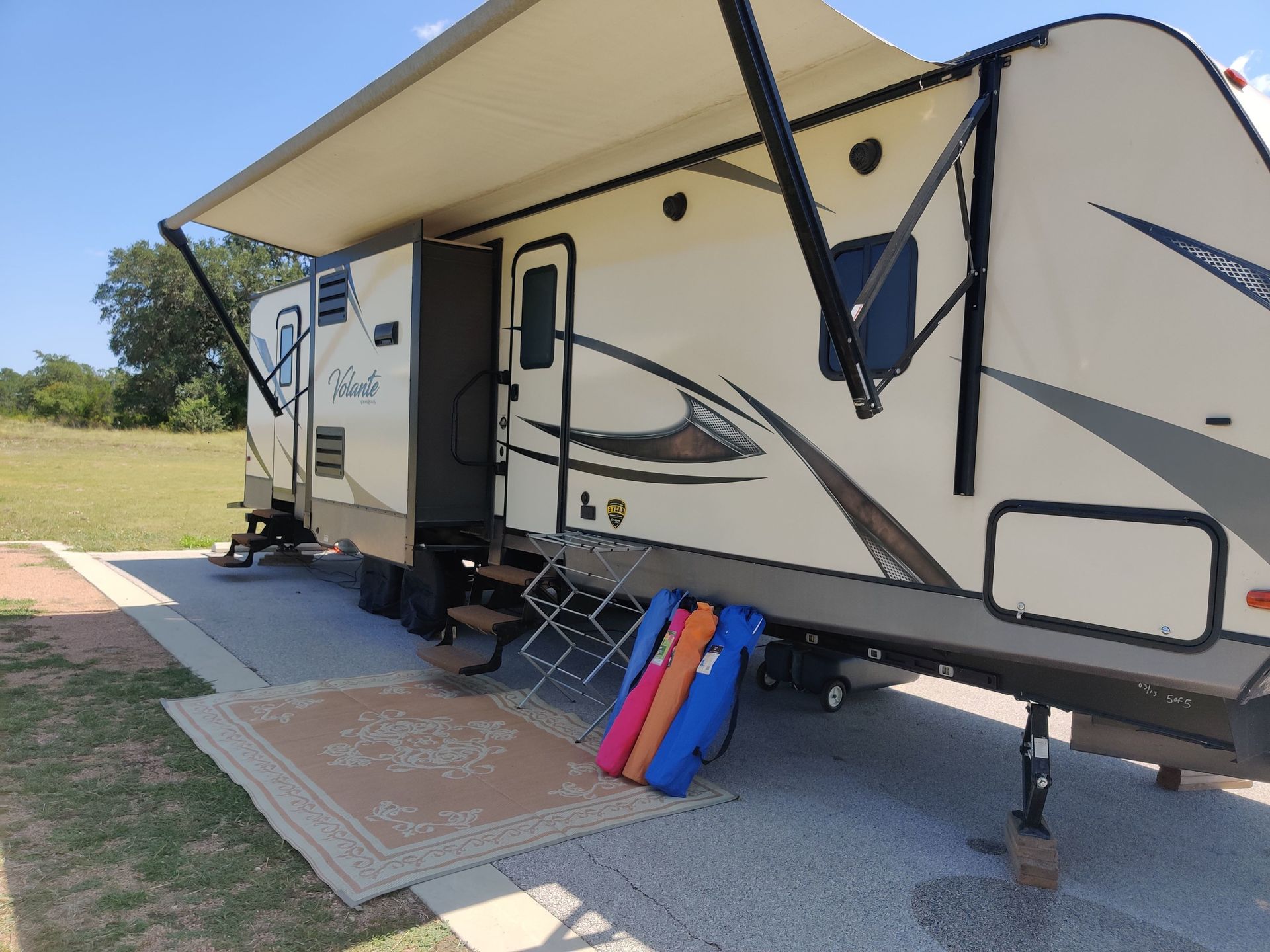 Photo 4 - 2018 Crossroads Travel Trailer rental photo 6