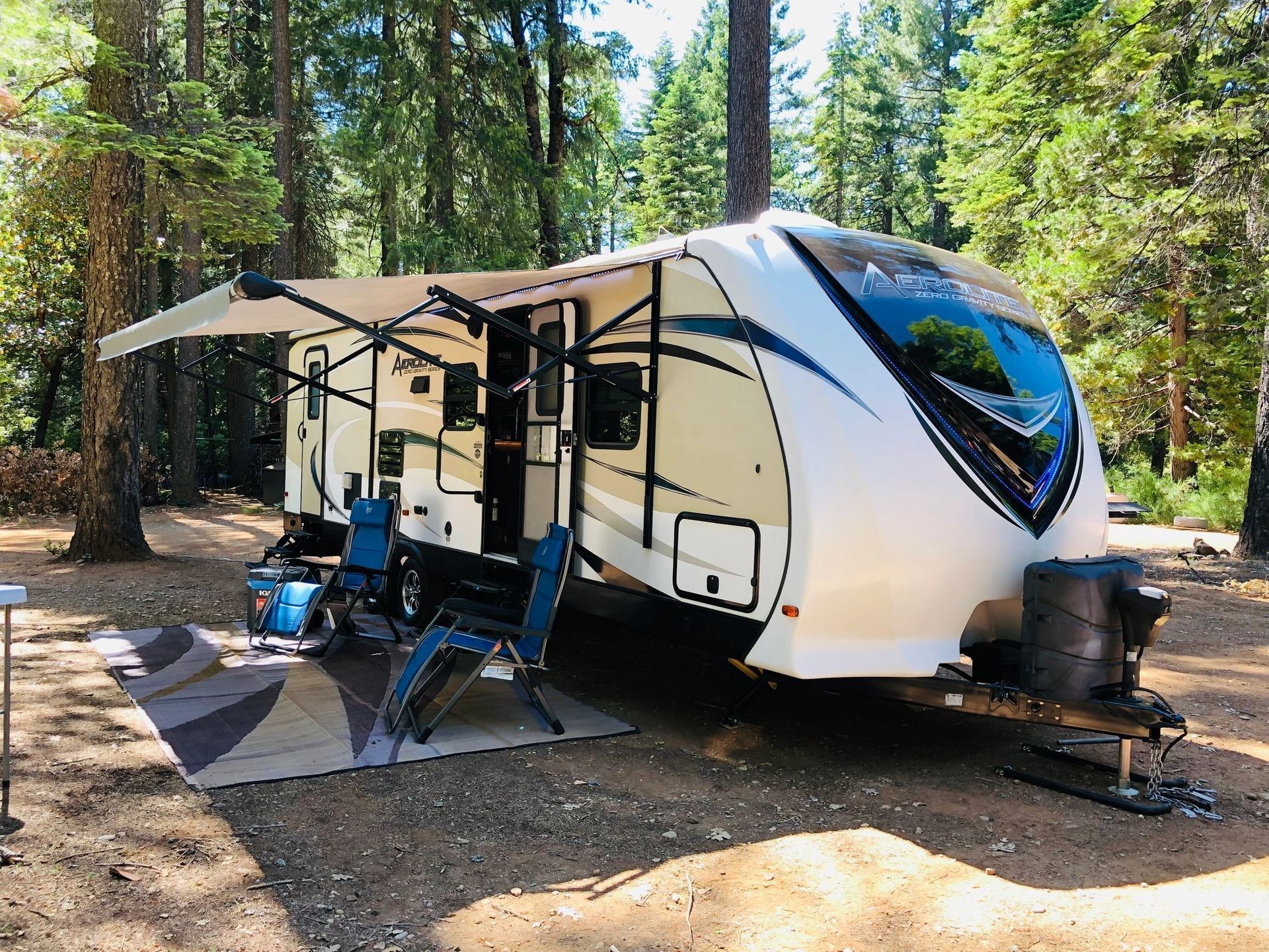 Photo 0 - 2017 Dutchmen Travel Trailer rental photo 2