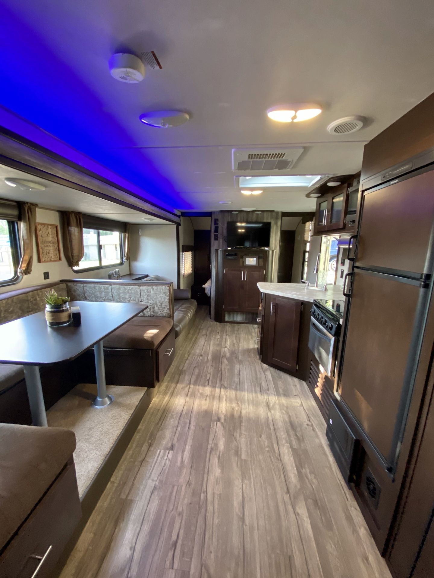 Photo 7 - 2017 Forest River Travel Trailer rental photo 9