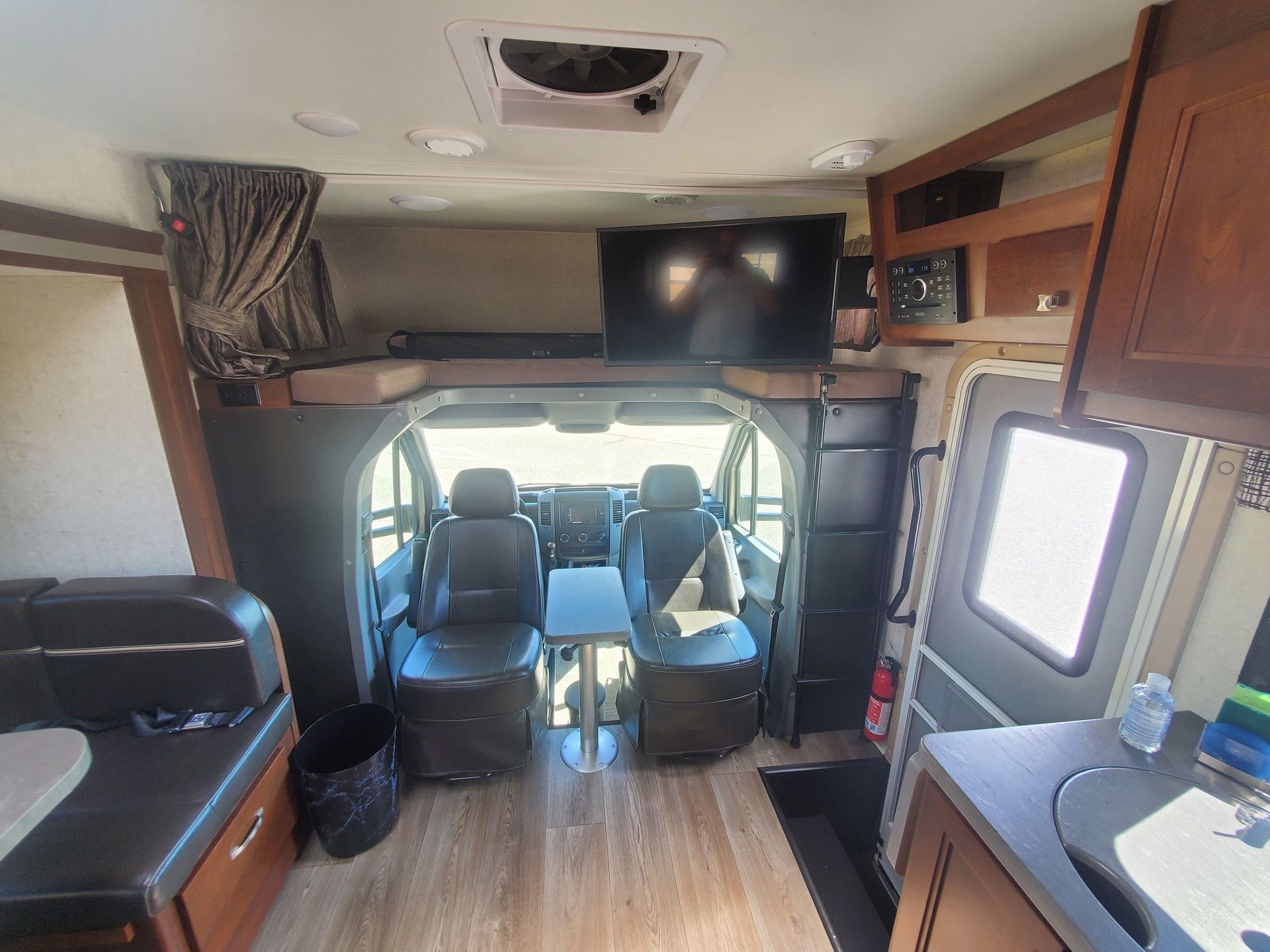 Photo 0 - 2018 Forest River Class C Motorhome rental photo 2