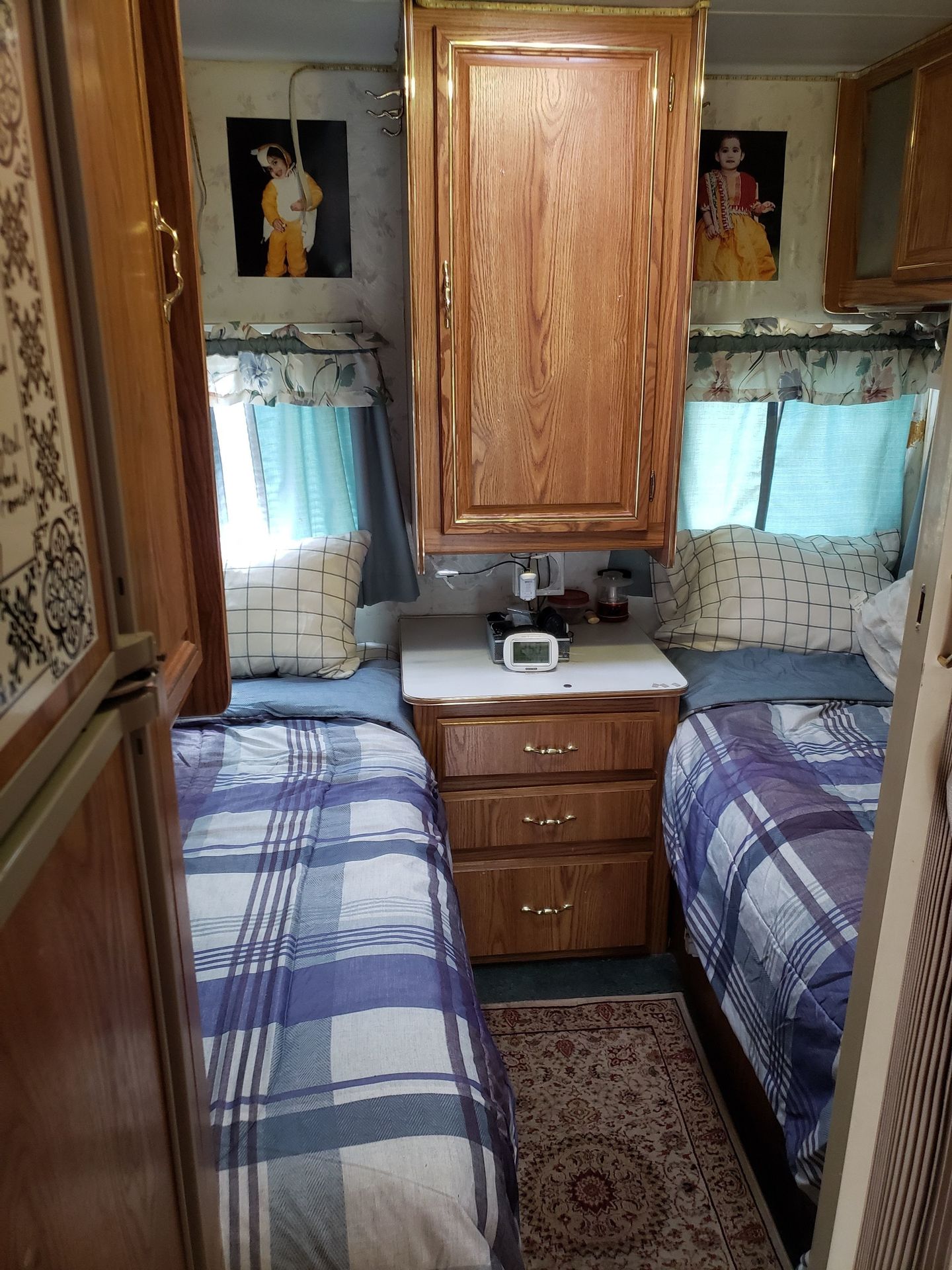 Photo 4 - 1995 Shasta Class C Motorhome rental photo 6