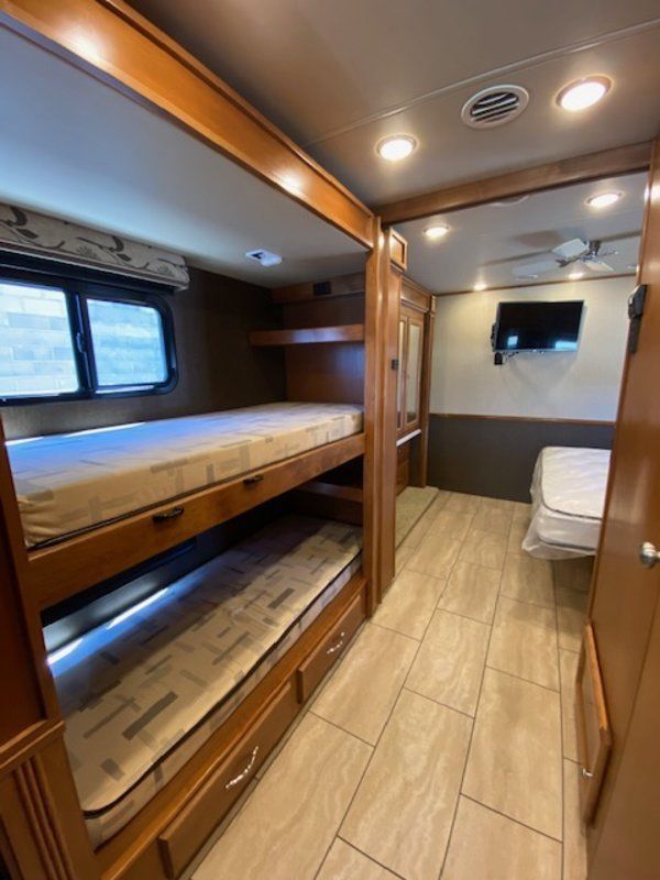 Photo 11 - 2016 Tiffin Motorhomes Class A Motorhome rental photo 13