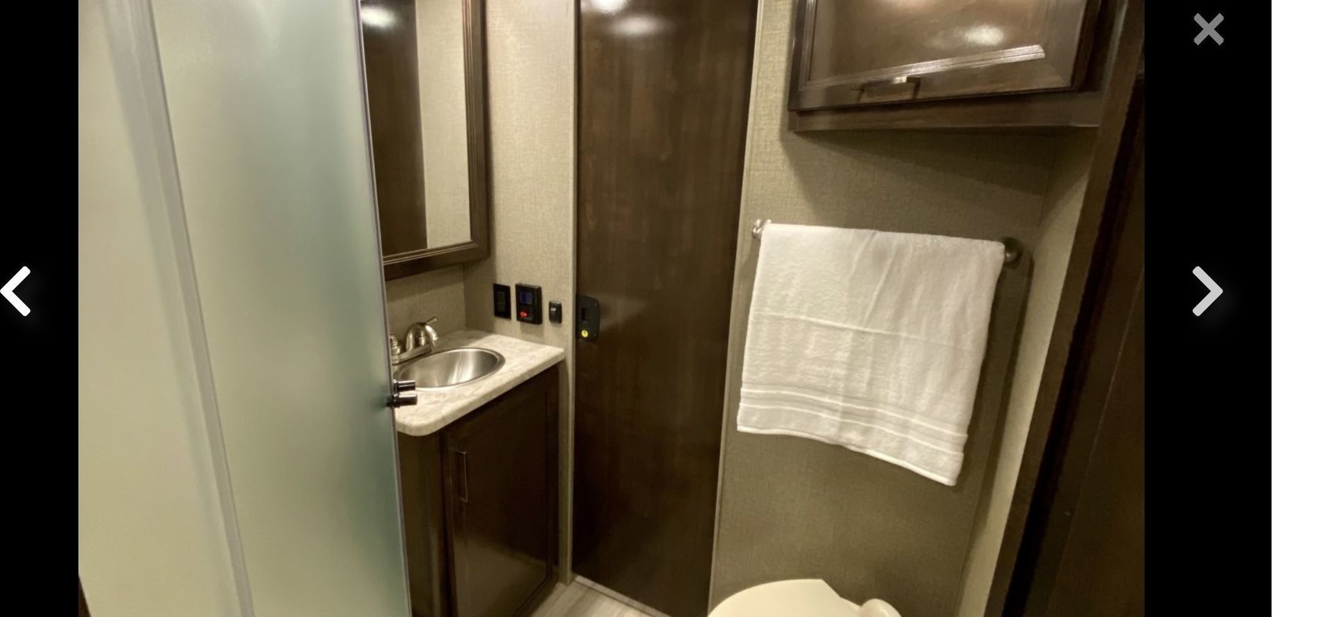 Photo 5 - 2021 Thor Motor Coach Class C Motorhome rental photo 7