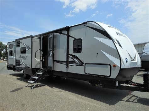 Photo 13 - 2021 Keystone Travel Trailer rental photo 15