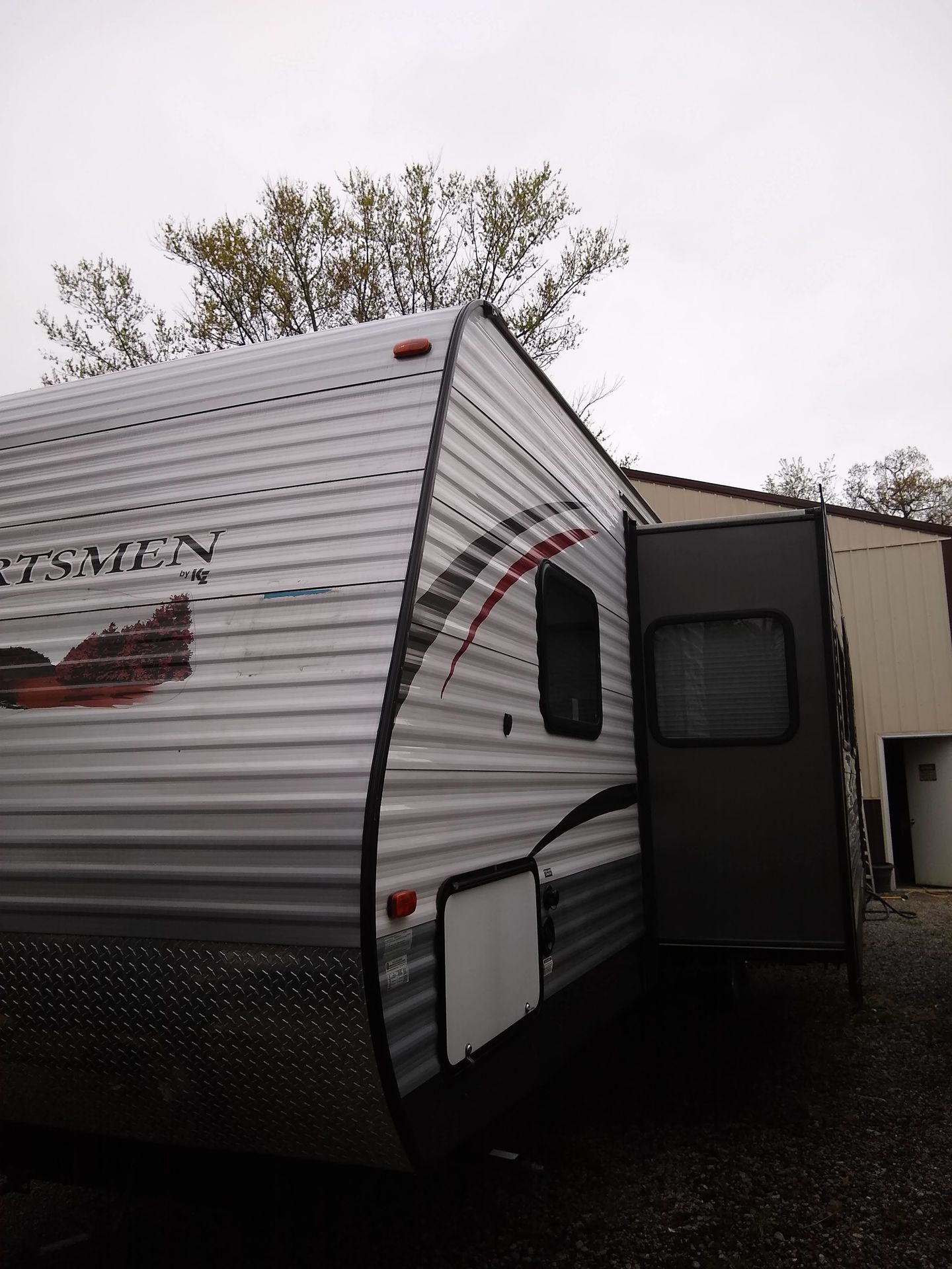 Photo 2 - 2014 Sportsmen Travel Trailer rental photo 4