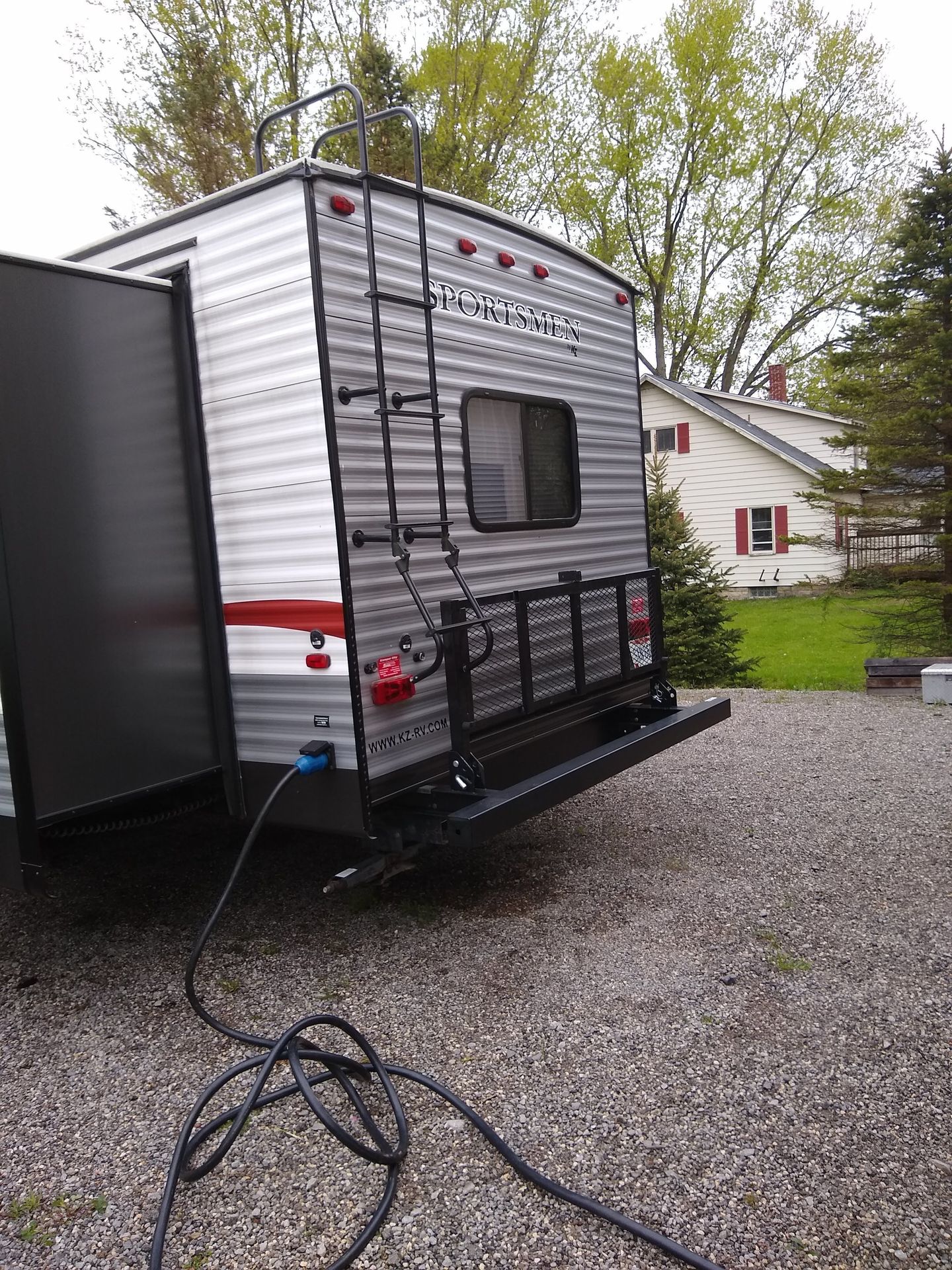 Photo 3 - 2014 Sportsmen Travel Trailer rental photo 5