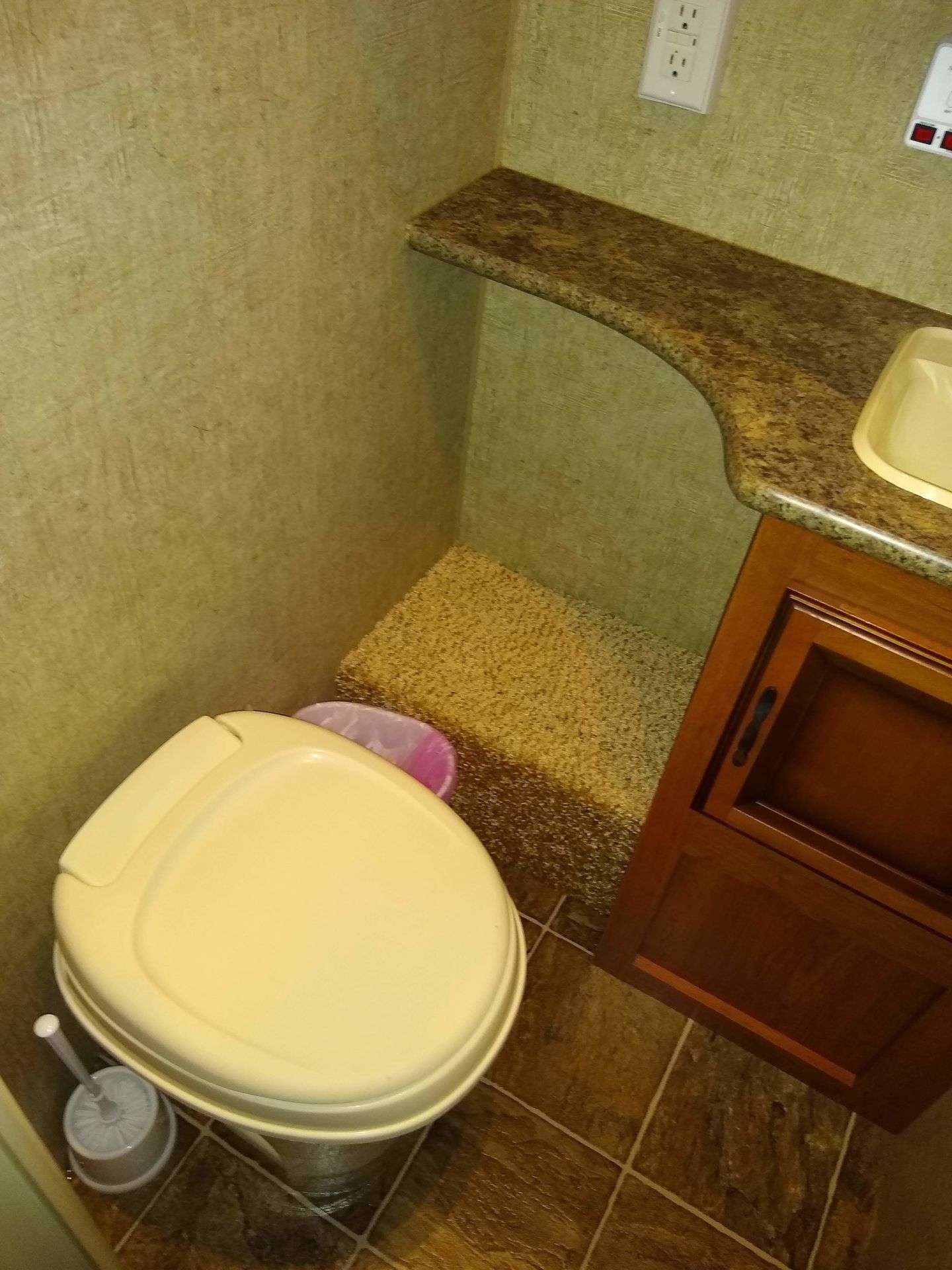 Photo 10 - 2014 Sportsmen Travel Trailer rental photo 12