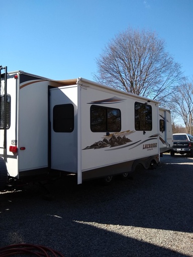 2013 Prime Time lacrosse Travel Trailer for rent in Lowellville, OH