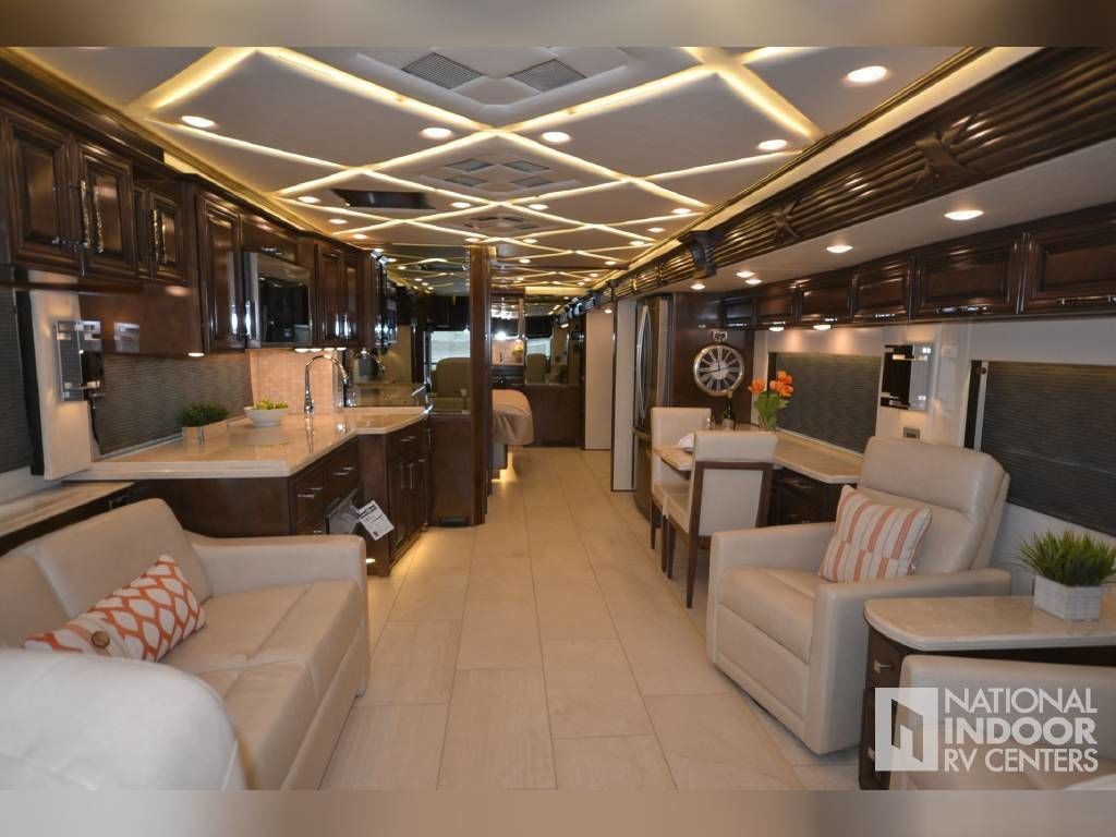 Photo 14 - 2020 Newmar Class A Motorhome rental photo 16