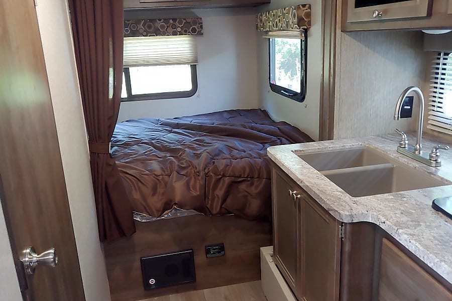 Photo 6 - 2019 Coleman Travel Trailer rental photo 8
