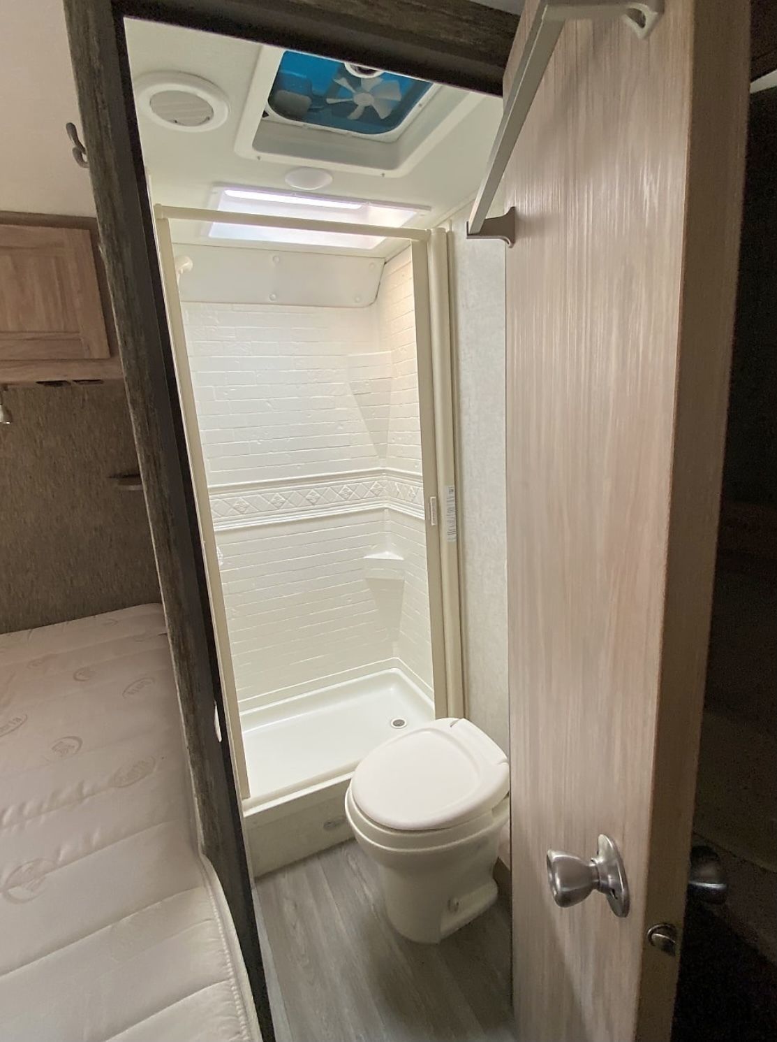 Photo 7 - 2018 Forester Class C Motorhome rental photo 9
