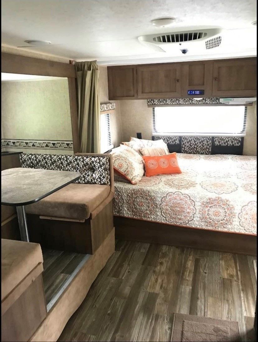 Photo 5 - 2016 Kz Rv Travel Trailer rental photo 7