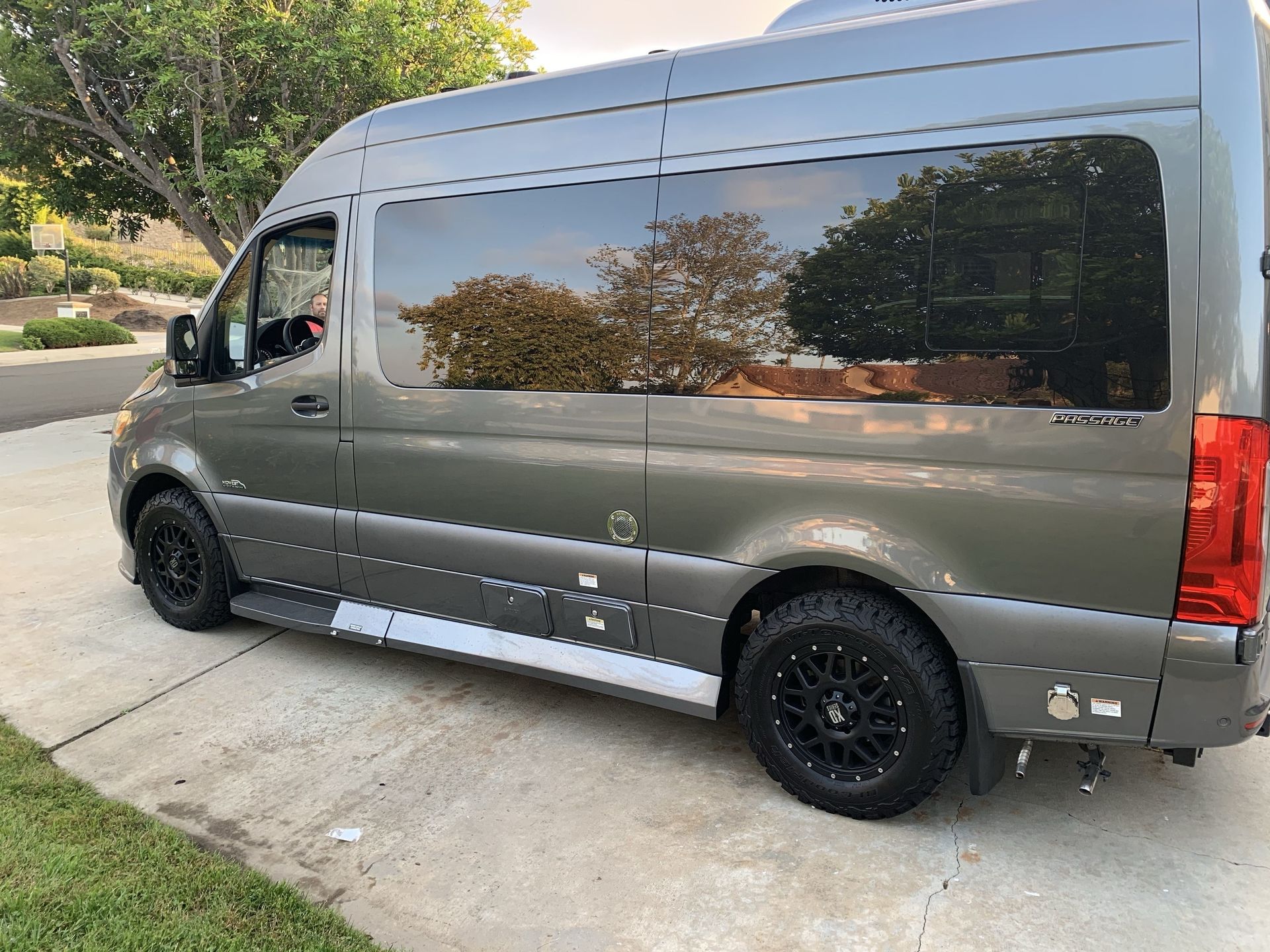 Photo 4 - 2020 Mercedes-Benz Class B Motorhome rental photo 6