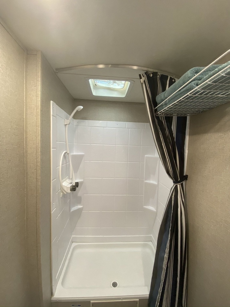Photo 9 - 2019 Shasta Travel Trailer rental photo 11