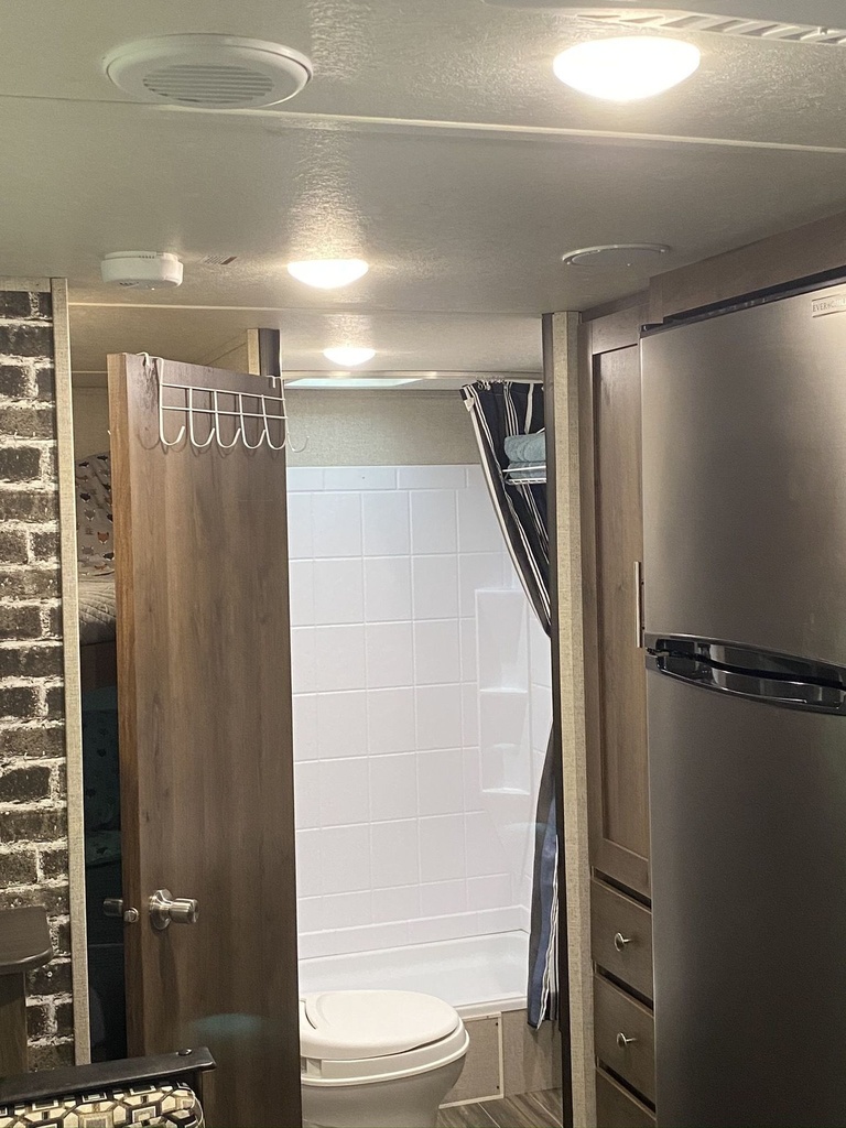 Photo 10 - 2019 Shasta Travel Trailer rental photo 12