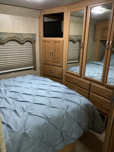 2008 Four Winds M34H Class C Motorhome for rent in Gilbert, AZ