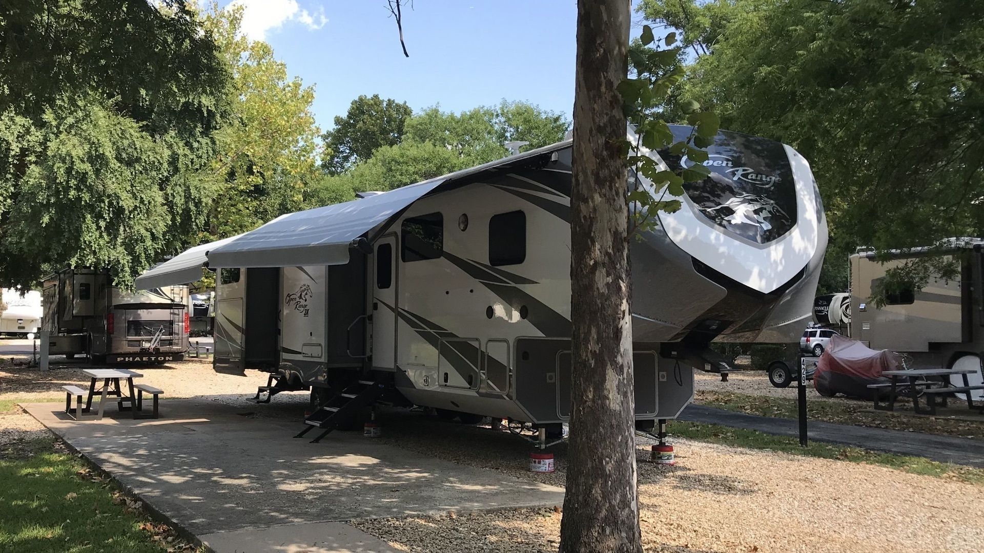 Photo 2 - 2020 Open Range Fifth Wheel rental photo 3