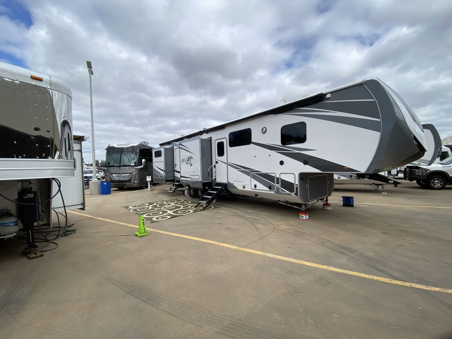Photo 3 - 2020 Open Range Fifth Wheel rental photo 4