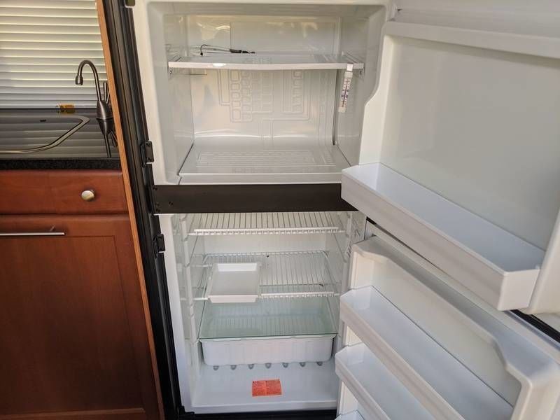 Photo 9 - 2016 Roadtrek Class B Motorhome rental photo 11