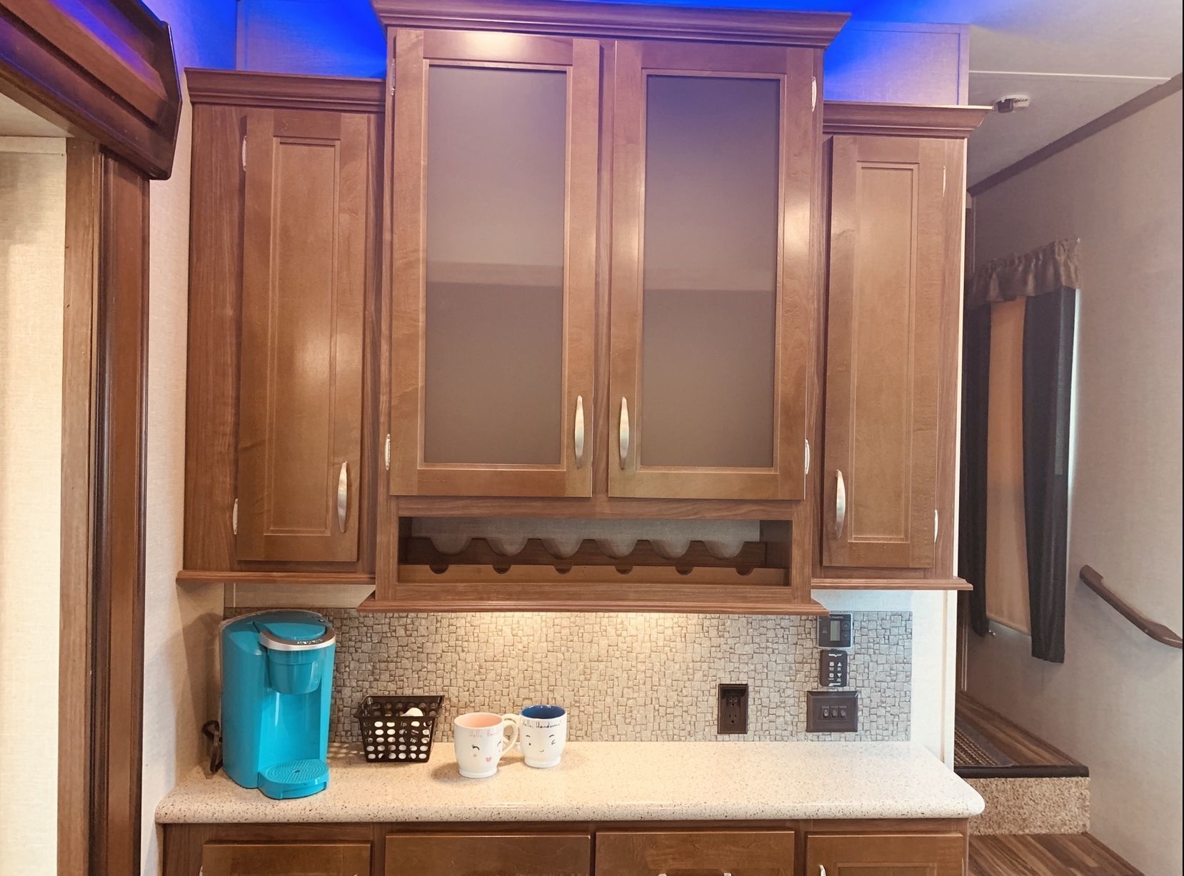 Photo 2 - 2018 Keystone Fifth Wheel rental photo 4