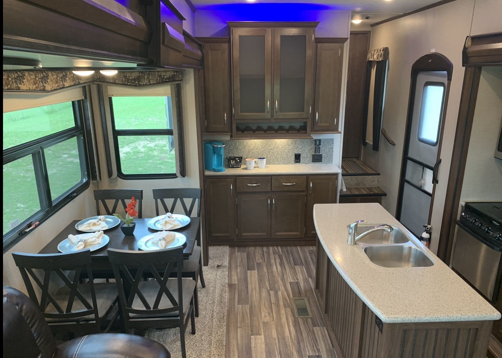 Photo 6 - 2018 Keystone Fifth Wheel rental photo 8