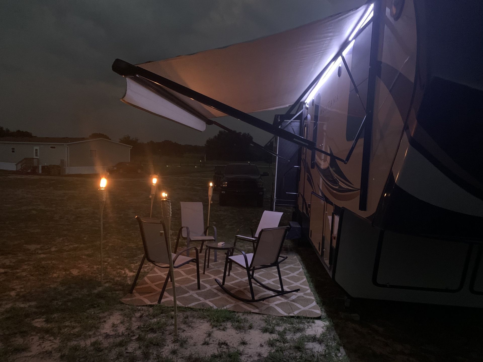Photo 20 - 2018 Keystone Fifth Wheel rental photo 22