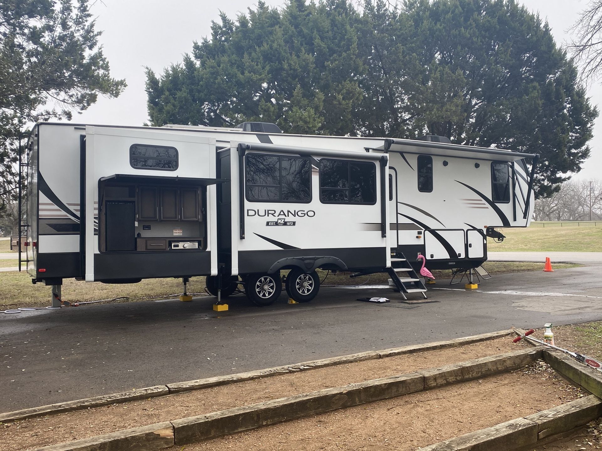 Photo 9 - 2021 Kz Fifth Wheel rental photo 11