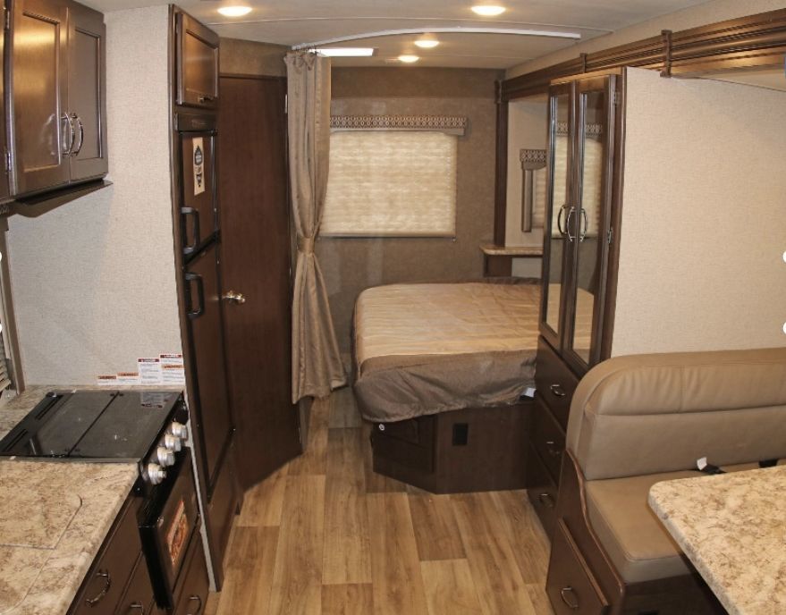 Photo 14 - 2020 Mercedes-Benz Class C Motorhome rental photo 16