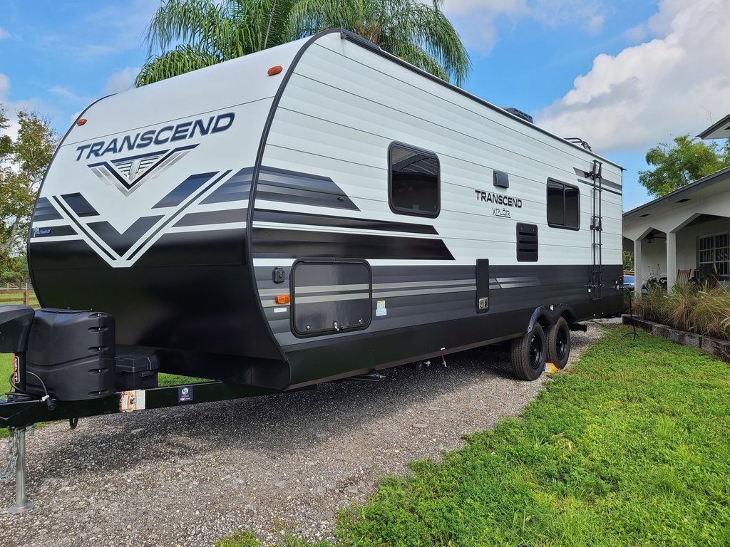 Photo 14 - 2020 Grand Design Travel Trailer rental photo 16