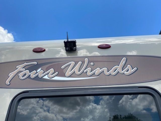 Photo 1 - 2019 Thor Motor Coach Class C Motorhome rental photo 3
