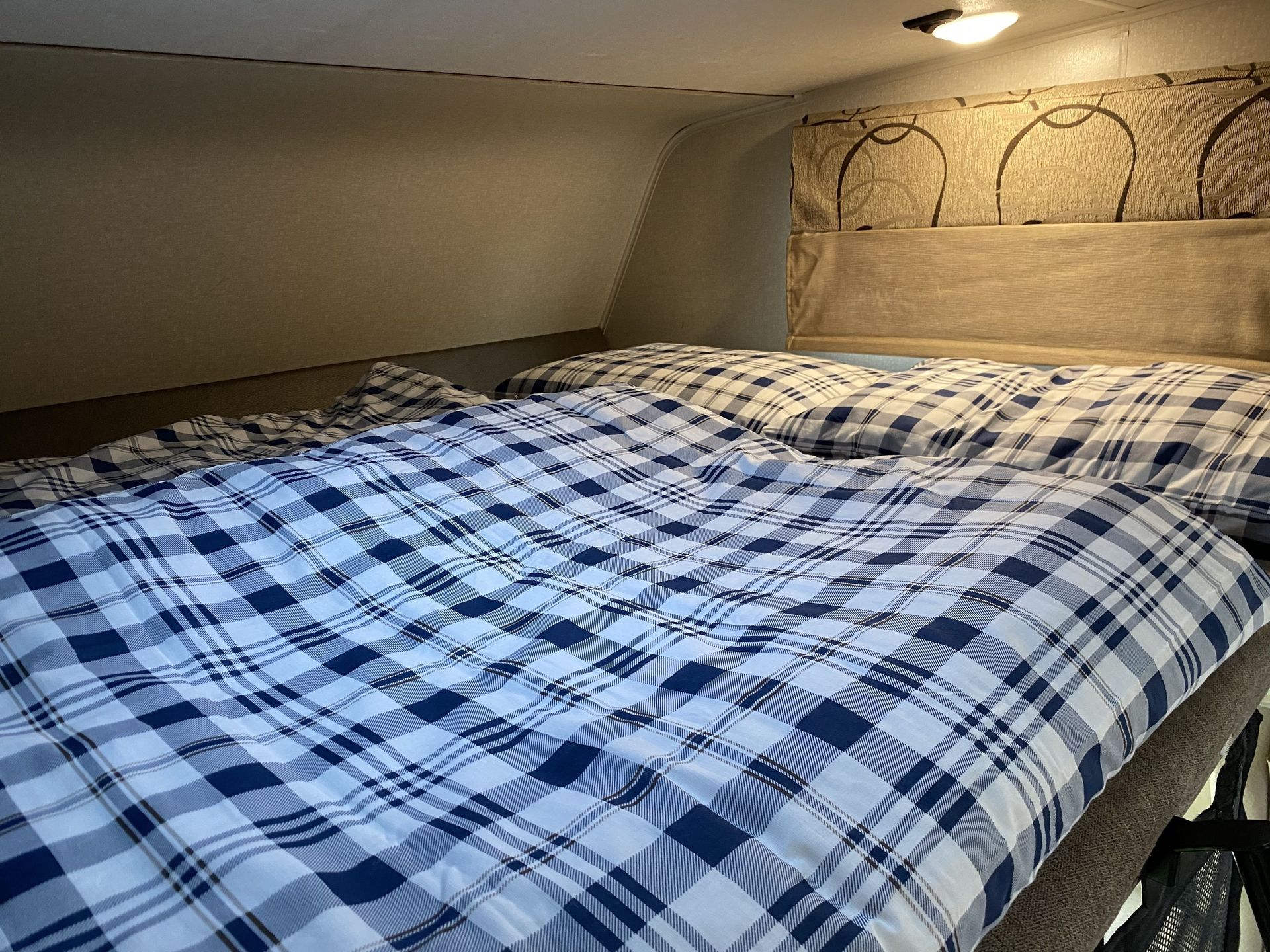 Photo 22 - 2019 Coachmen Class C Motorhome rental photo 24