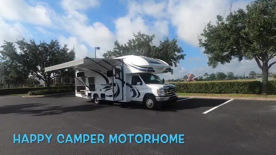 Photo 12 - 2021 Entegra Coach Class C Motorhome rental photo 14
