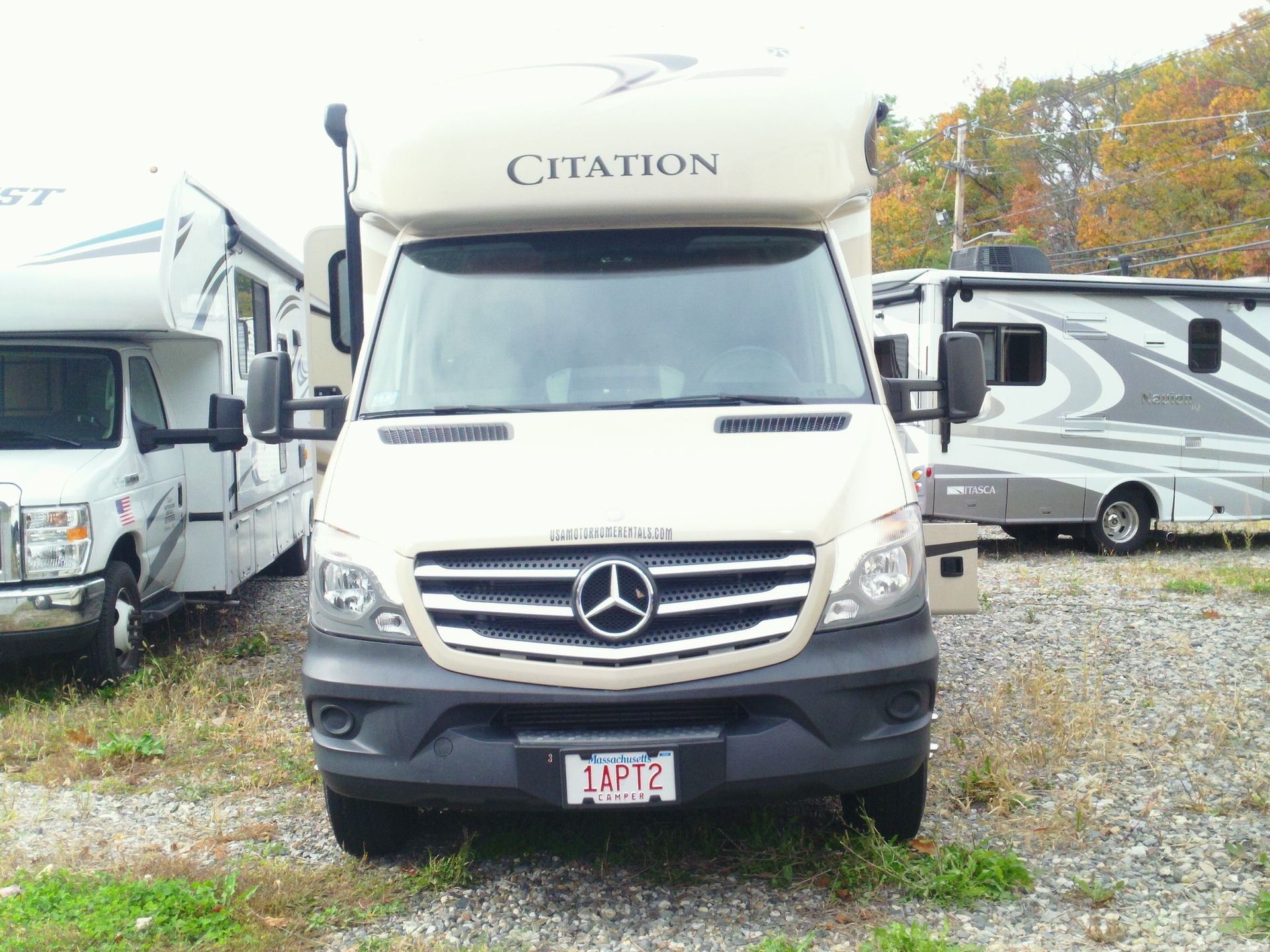 Photo 18 - 2016 Thor Class C Motorhome rental photo 20