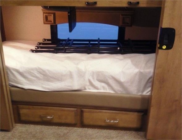 Photo 11 - 2019 Holiday  Rambler Class A Motorhome rental photo 13