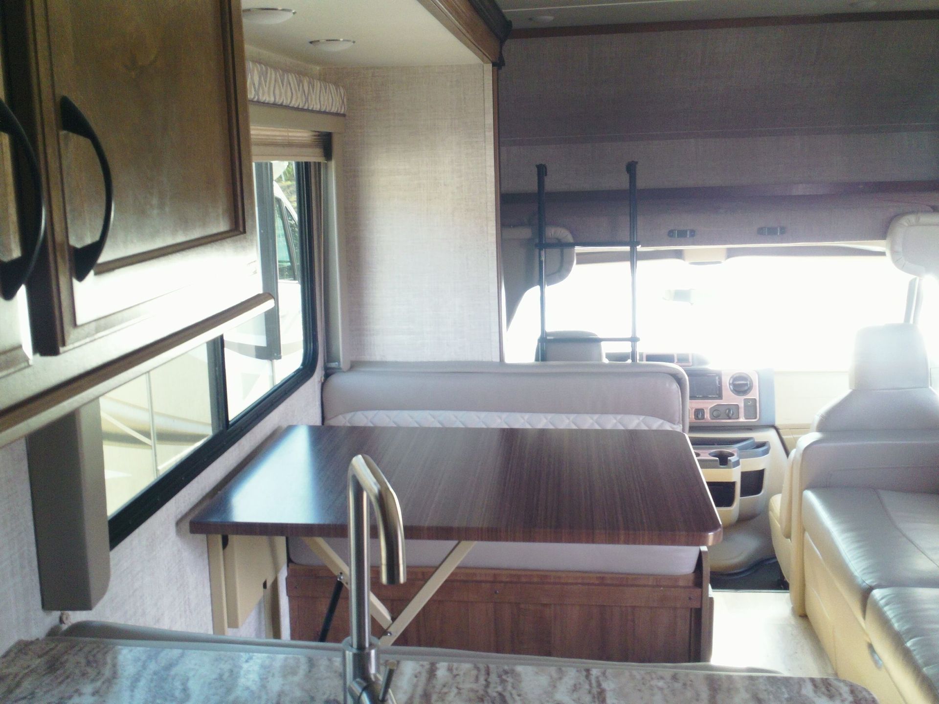 Photo 9 - 2020 Gulf Stream Class C Motorhome rental photo 11