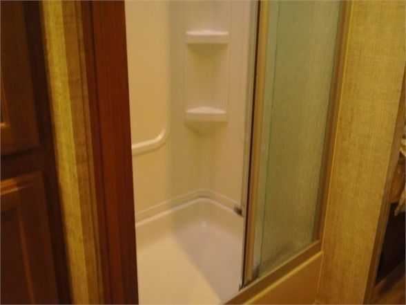 Photo 5 - 2020 Gulf Stream Class C Motorhome rental photo 7