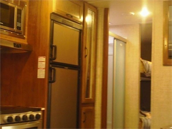 Photo 14 - 2020 Gulf Stream Class C Motorhome rental photo 16
