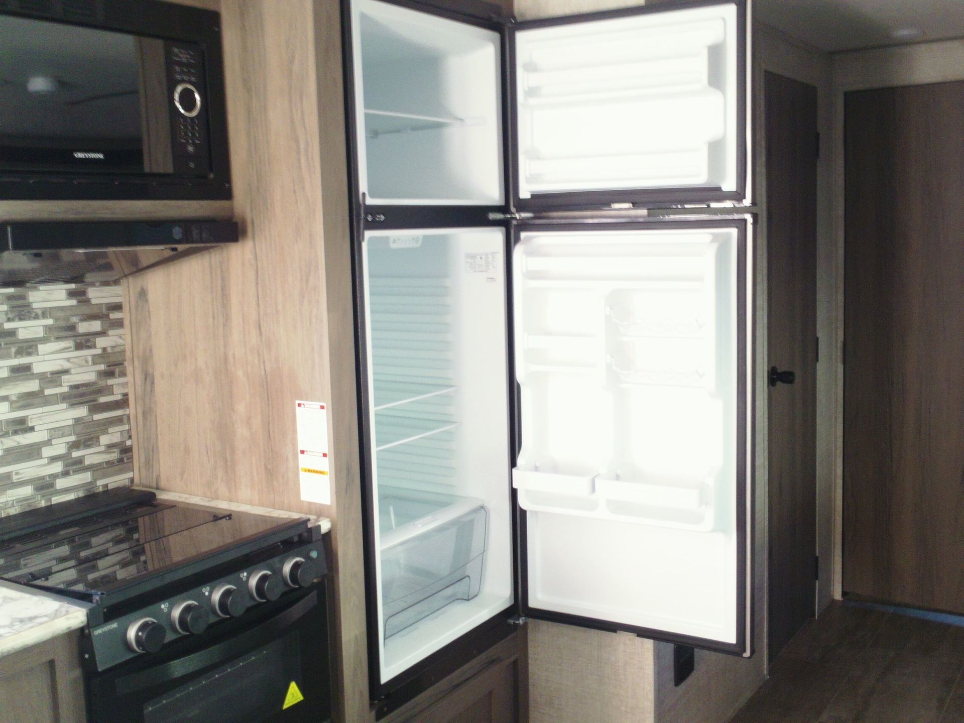 Photo 34 - 2021 Gulf Stream Travel Trailer rental photo 36