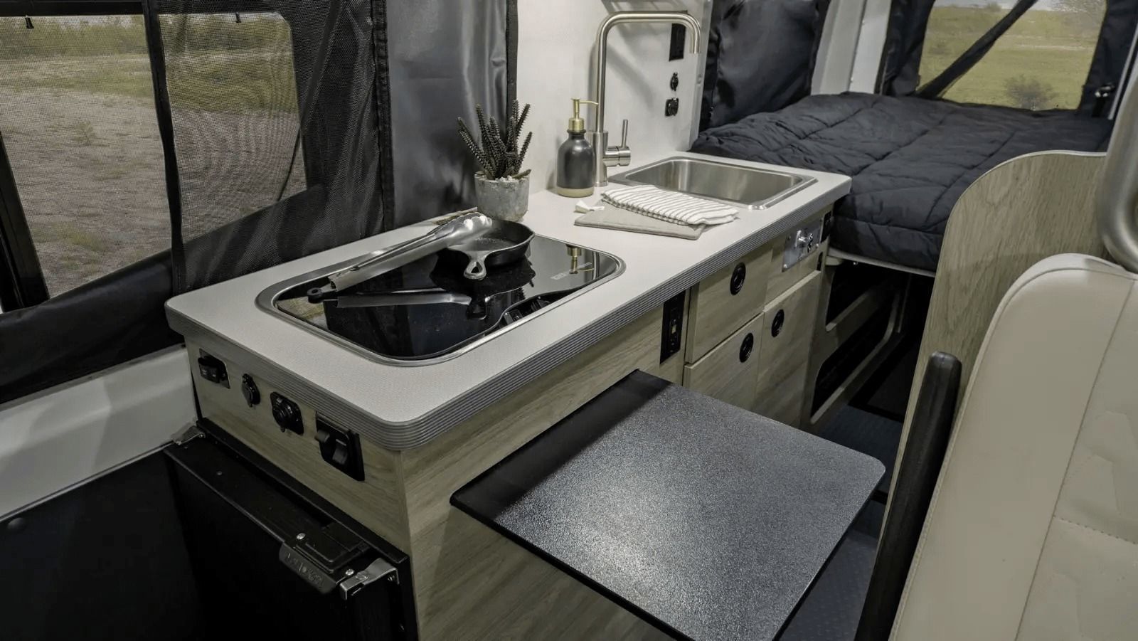 Photo 7 - 2020 Winnebago Class B Motorhome rental photo 9