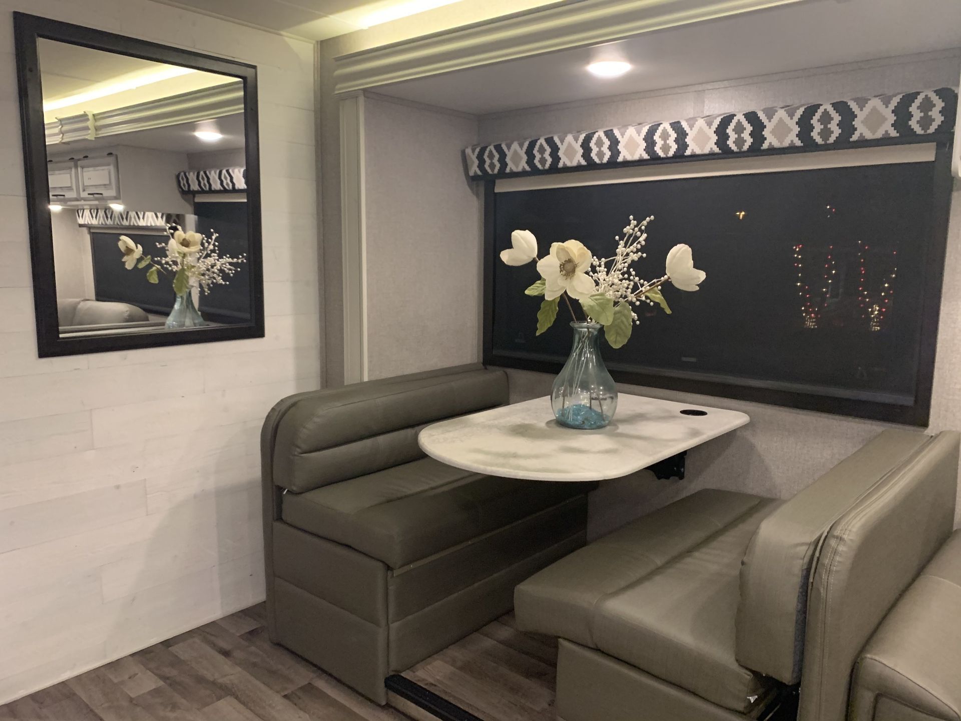 Photo 17 - 2021 Entegra Coach Class A Motorhome rental photo 19