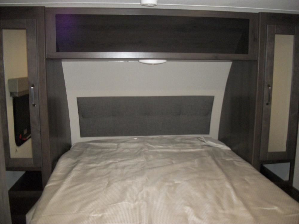 Photo 8 - 2020 Grand Design Travel Trailer rental photo 10